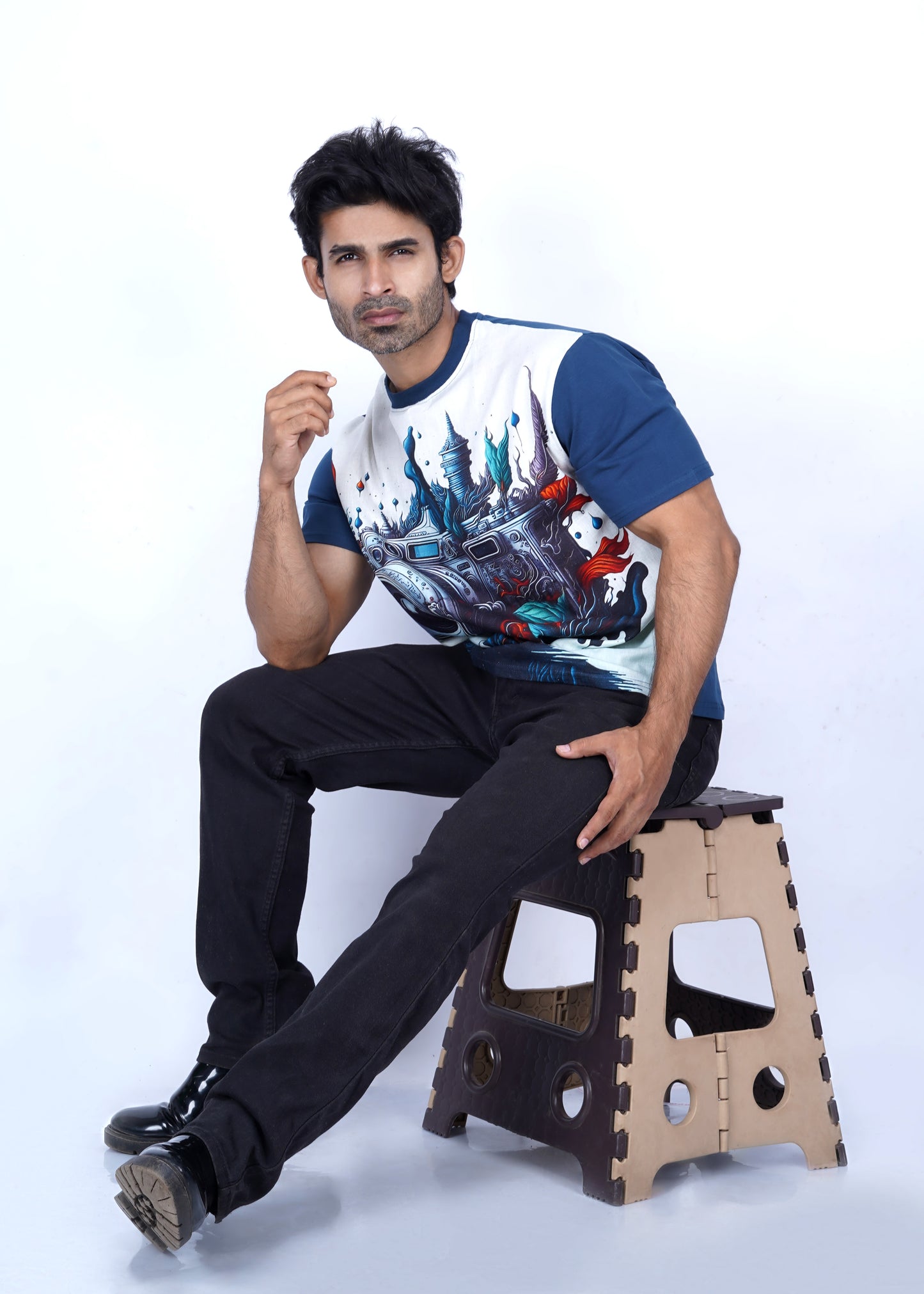 🎥 "Frame Life in Style"   100% Organic Cotton T-Shirt.