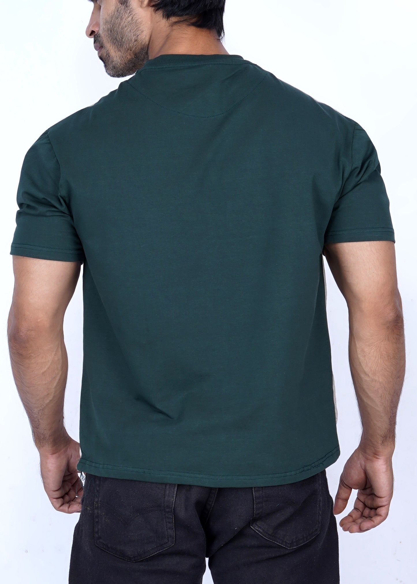 🍂 "Wear Your Anime Spirit" Organic Cotton T-Shirt.